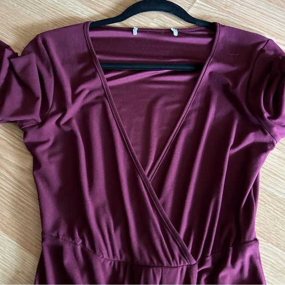 Women’s Burgundy Long Sleeve Ruched Midi Dress Medium - Picture 5 of 8